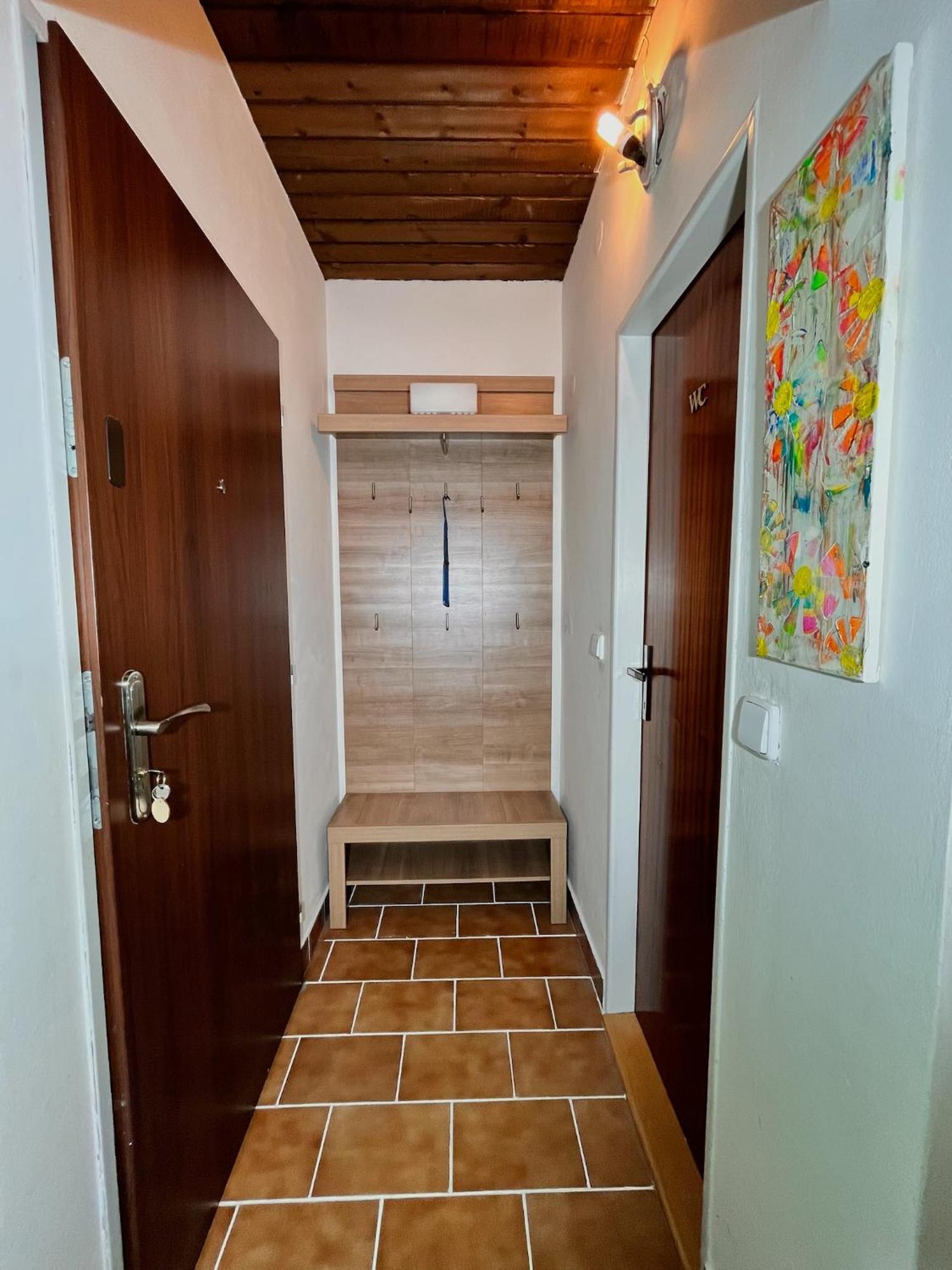 Hotel Vila Morava Liptowski Mikułasz Zewnętrze zdjęcie